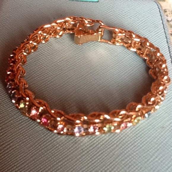 Jewelry - 7in multi pastel color costume tennis bracelet🌺🌺